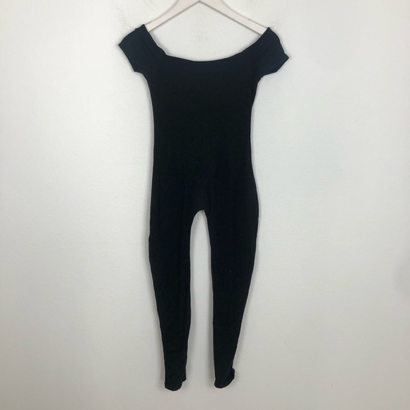 Oh Polly Pants & Jumpsuits Oh Polly You Cant Handle V Black Off The